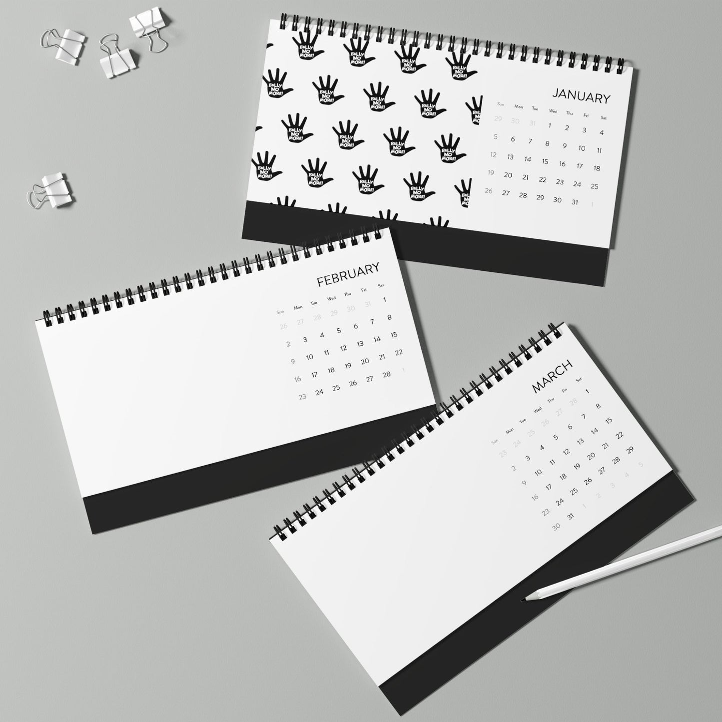 Desktop Calendar (2025 grid)